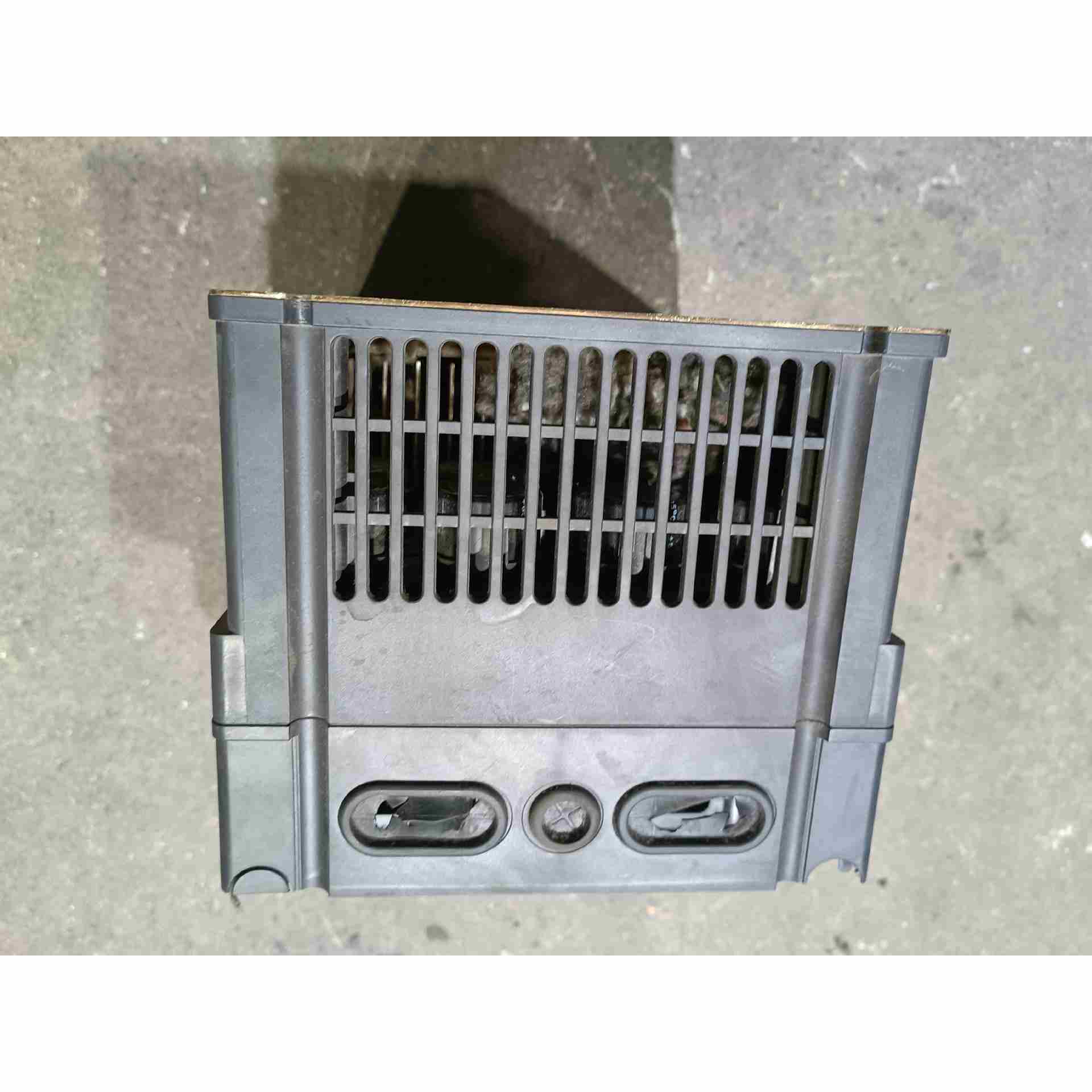原装拆机海浦蒙特变频器，HD30-4T7P5G/011P-F，不是实价
