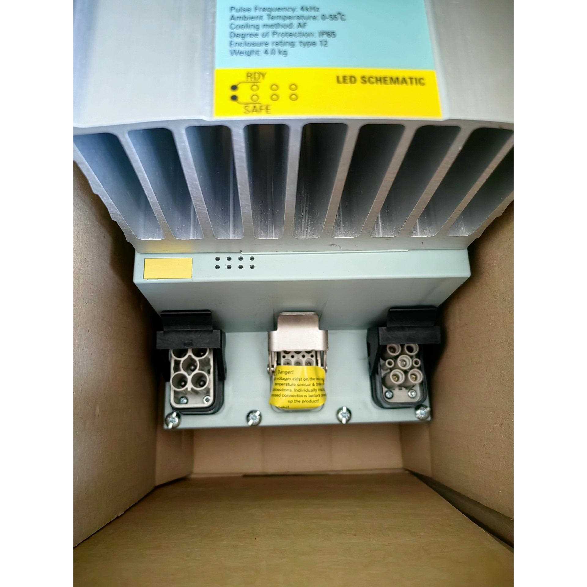 6SL3514-1KE13-5AE01.1kw变频器E，不是实价
