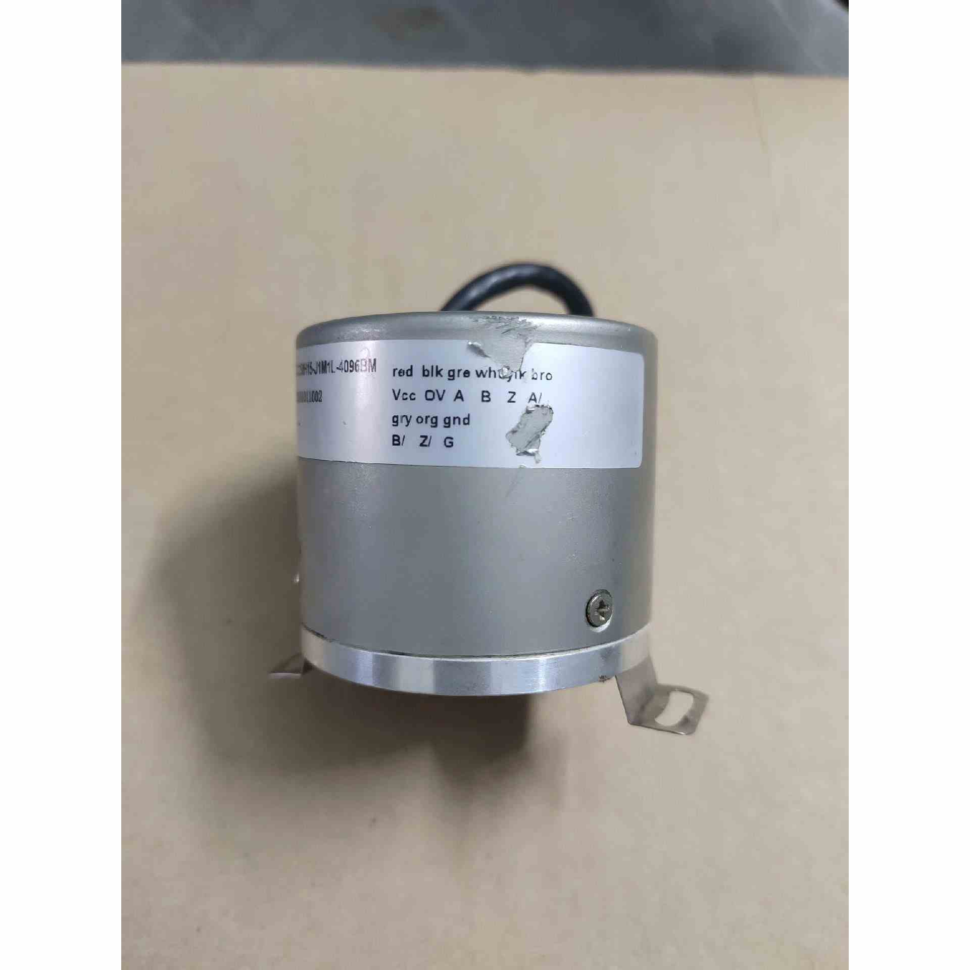 DCC58H15-J1M1L-4096BM编码器，成色很好，，不是实价