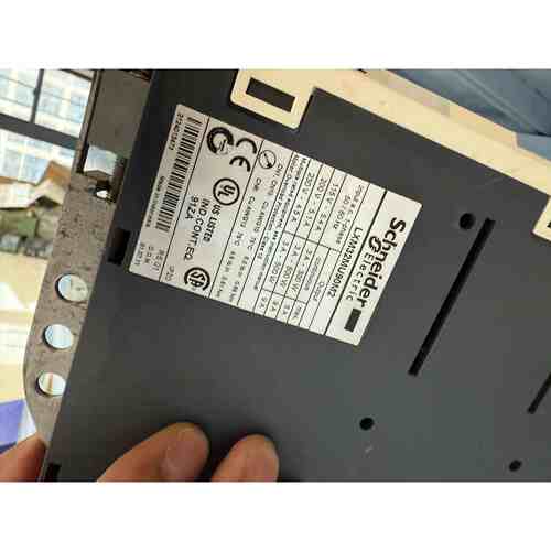 伺服驱动器 LXM32MU90M2，非实价
