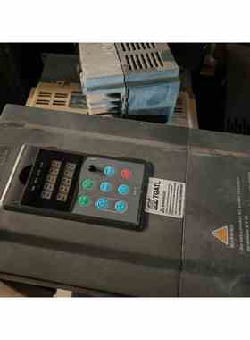 出售三晶H011G3变频器，轻微使用痕迹，功能完好无。功，非实价