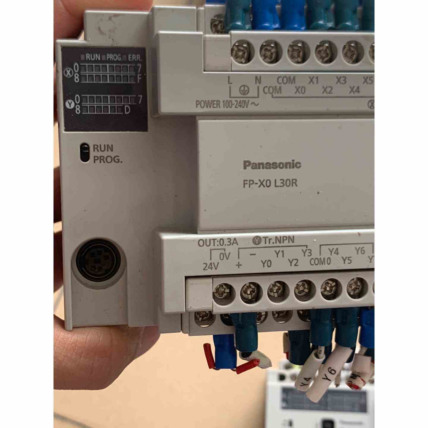 PLC、品牌型号 AFPX0L14R-F、C30T、成色，不是实价