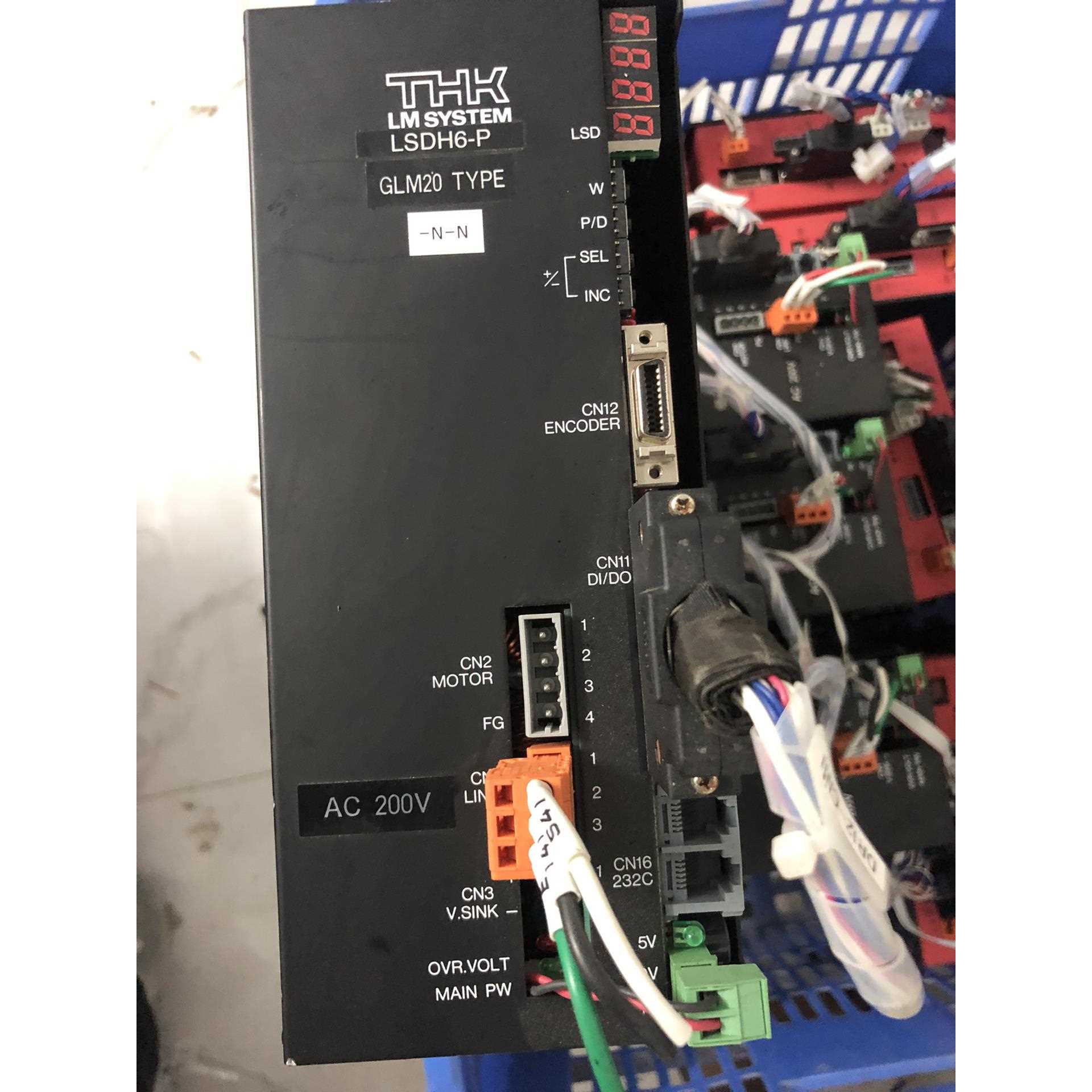 THK LSDH6P GLM20 伺服驱动器 成色漂亮8-，不是实价