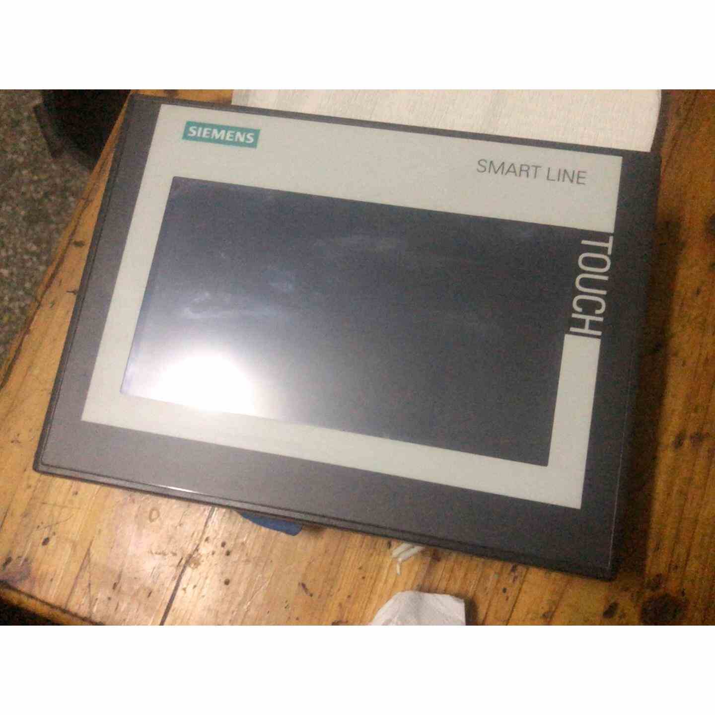触摸屏6AV6 648-0CC11-3AXO，不是实价