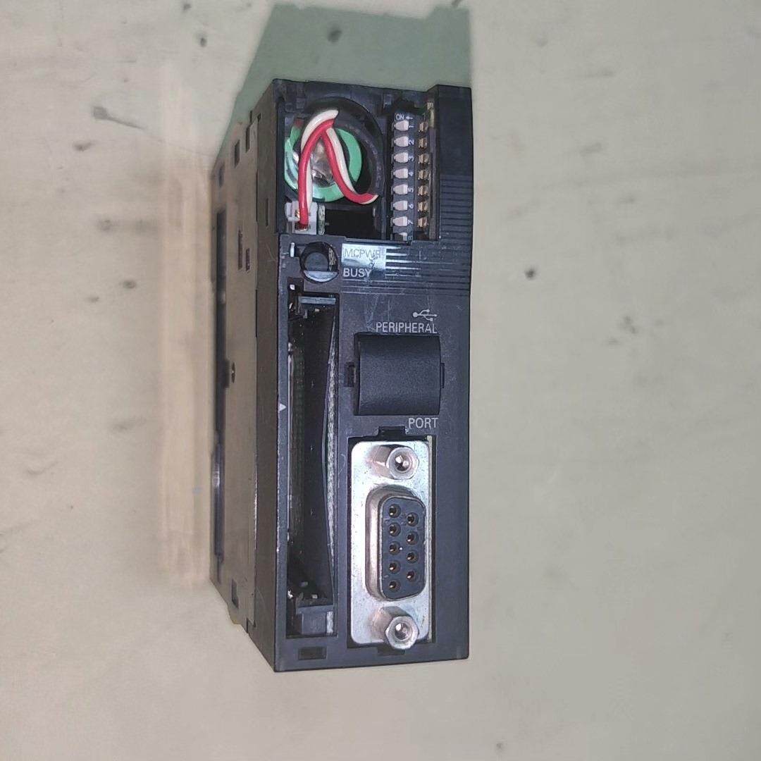 OMRON模块CJ2M-CPU13，拆机现货，，功能正，非实价