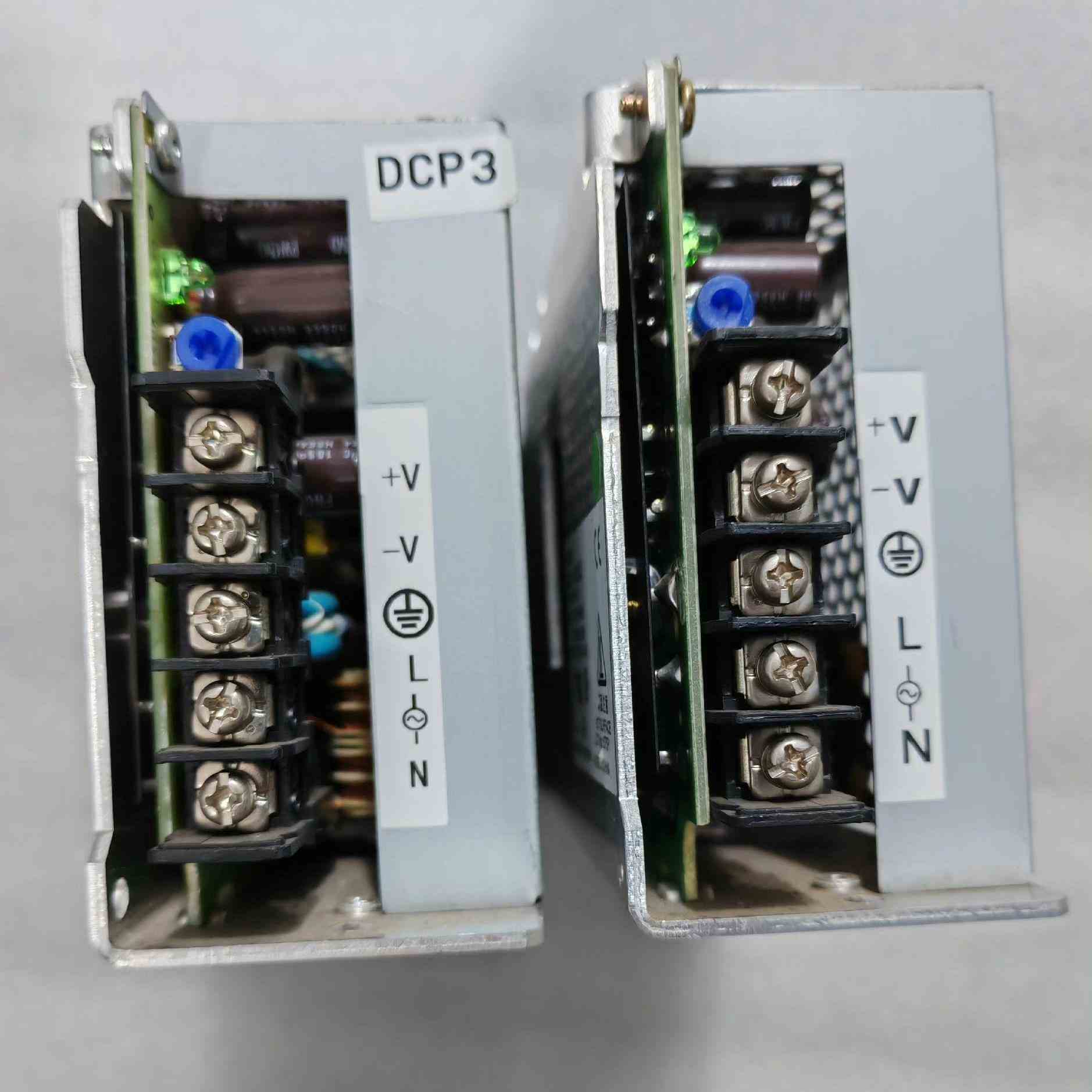 欧姆龙S82J-10024D电源DC24V4.5A二手拆机，，不是实价