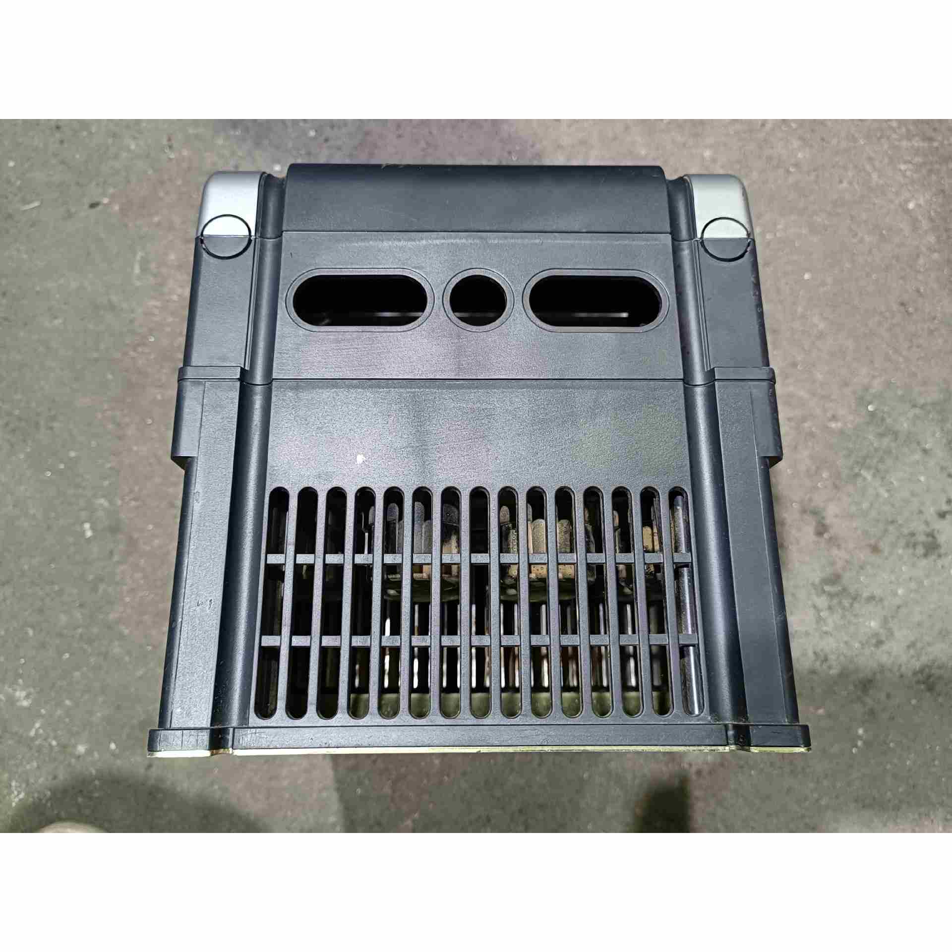 原装拆机海浦蒙特变频器，HD30-4T7P5G/011P-C，不是实价