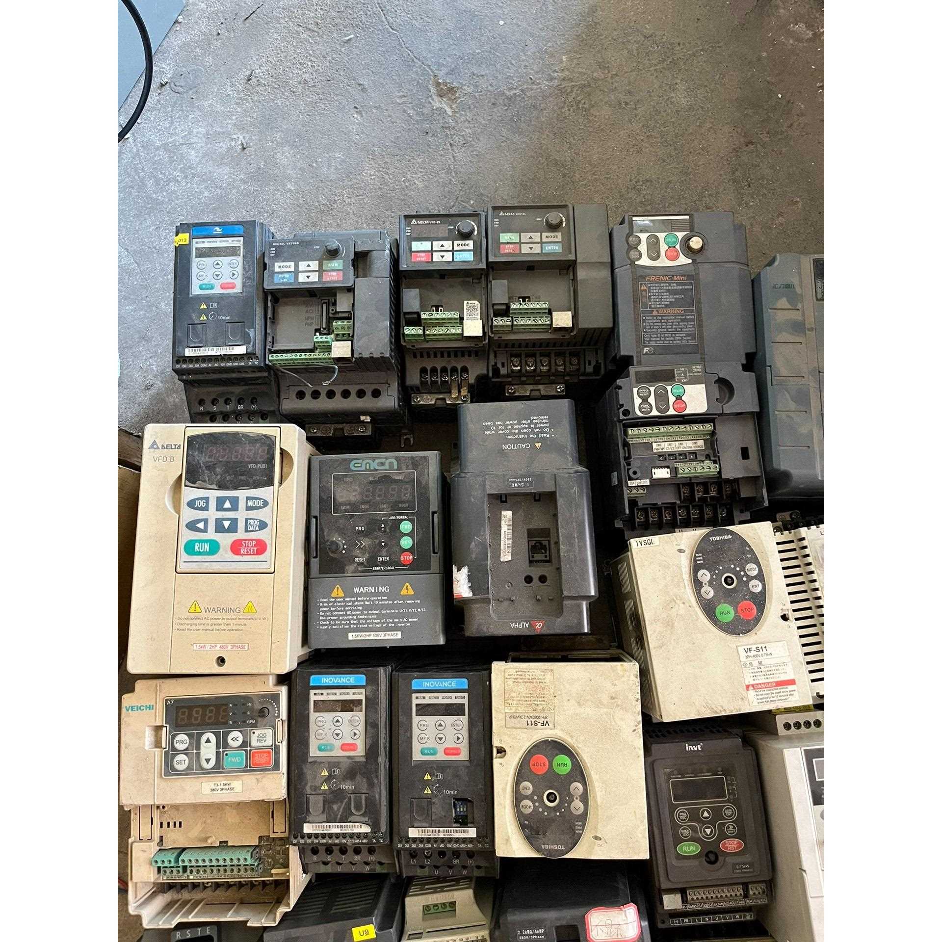 清仓处理故障机打包出变频器有1.5kw,2.2kw,打包出需，不是实价