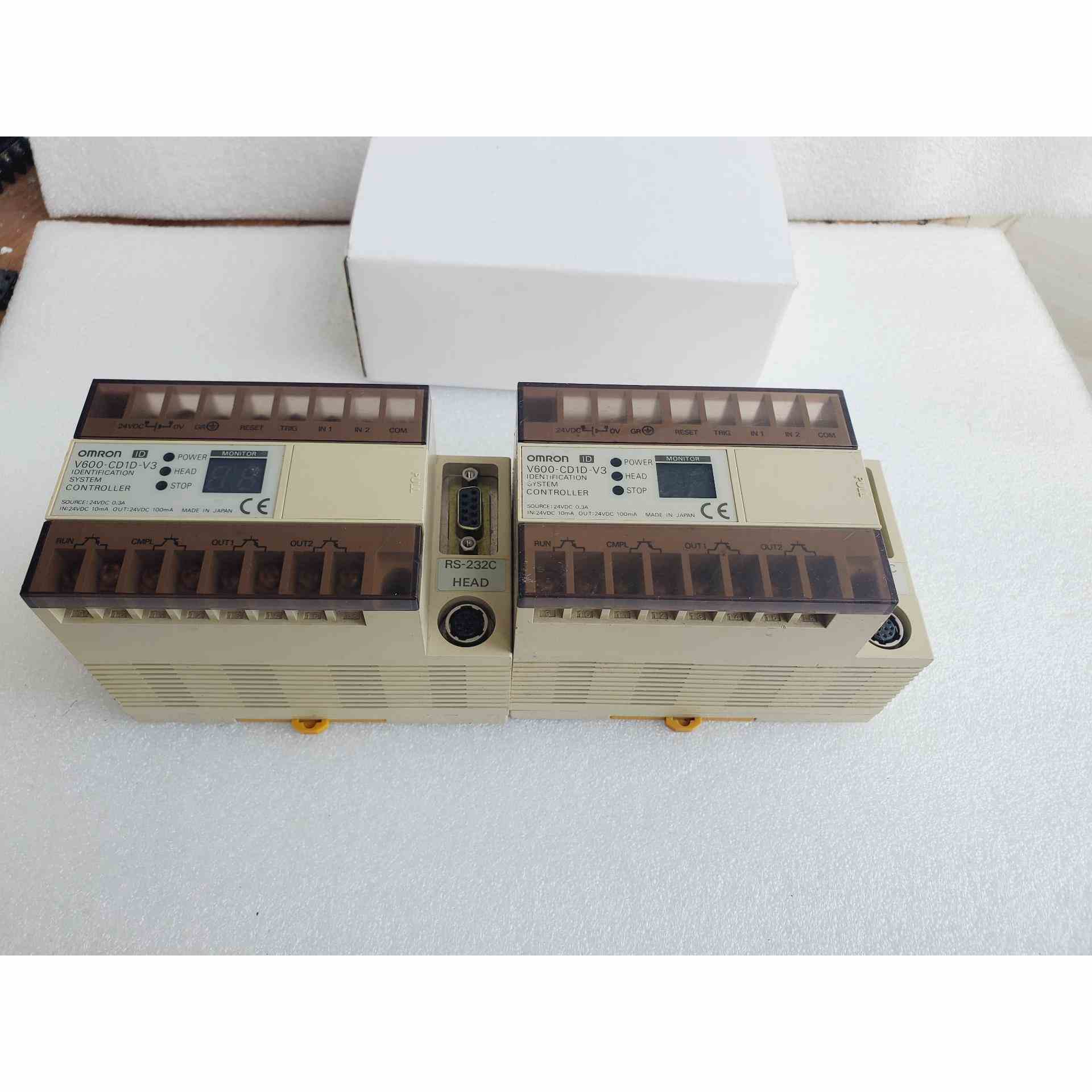 原装欧姆龙条码读取控制器，可编程控制器V609-CD1D-V，不是实价