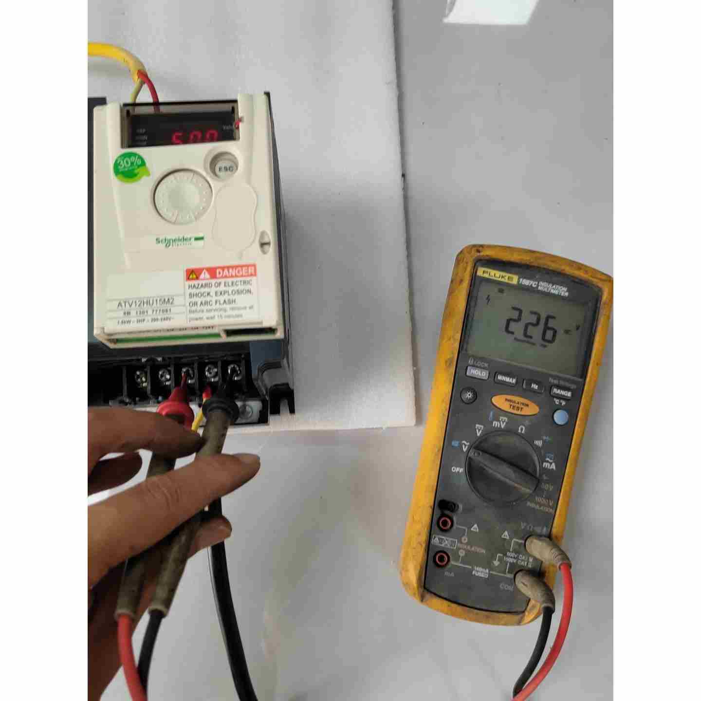 施耐德变频器1.5KW,ATV12HU15M2,成色,不是实价