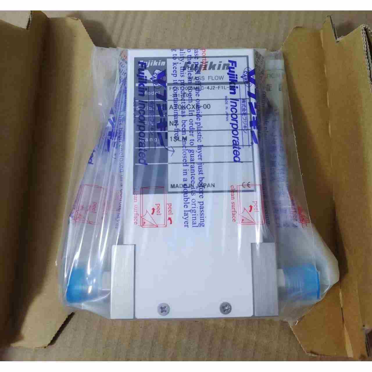 日本富士金流量计FCST1005MEC-4J2-F1L-N2，不是实价
