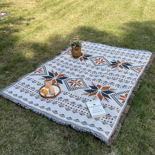 野餐垫子桌布帐篷防潮垫波西米亚风多功能线毯午睡盖毯户外露营毯