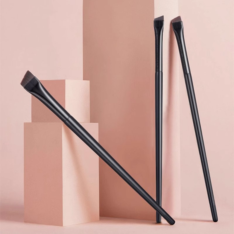 刀锋眼线刷A102扁平头斜角眉刷眼部卧蚕下至遮瑕化妆刷