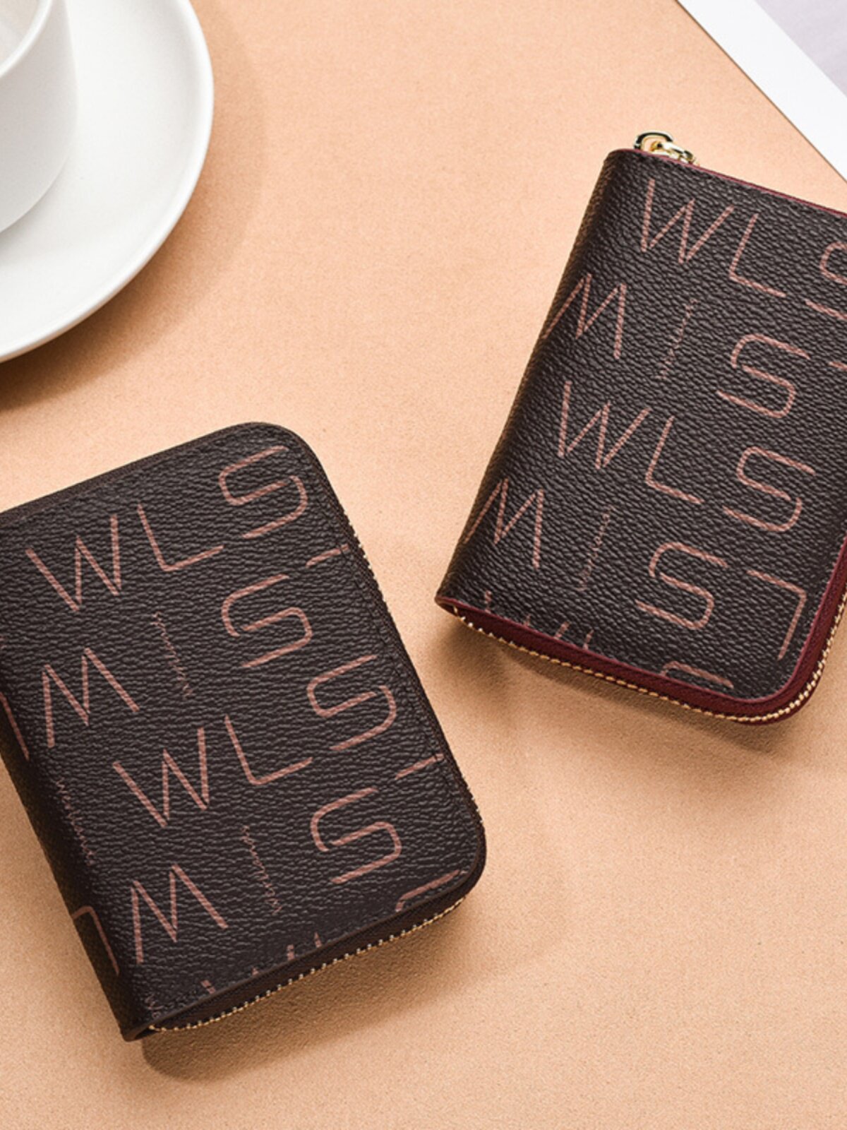 稻草人卡包女式精致时尚小巧多卡位大容量超薄证件位银行信用卡套