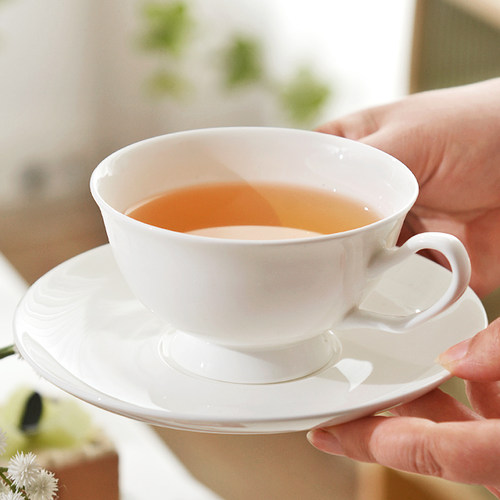 欧式纯白色咖啡杯家用简约陶瓷杯子下午茶杯酒店ins风咖啡杯碟