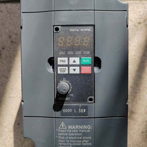 可维修H2400A01D5K-DK 1.5KW 400V，众辰变频器