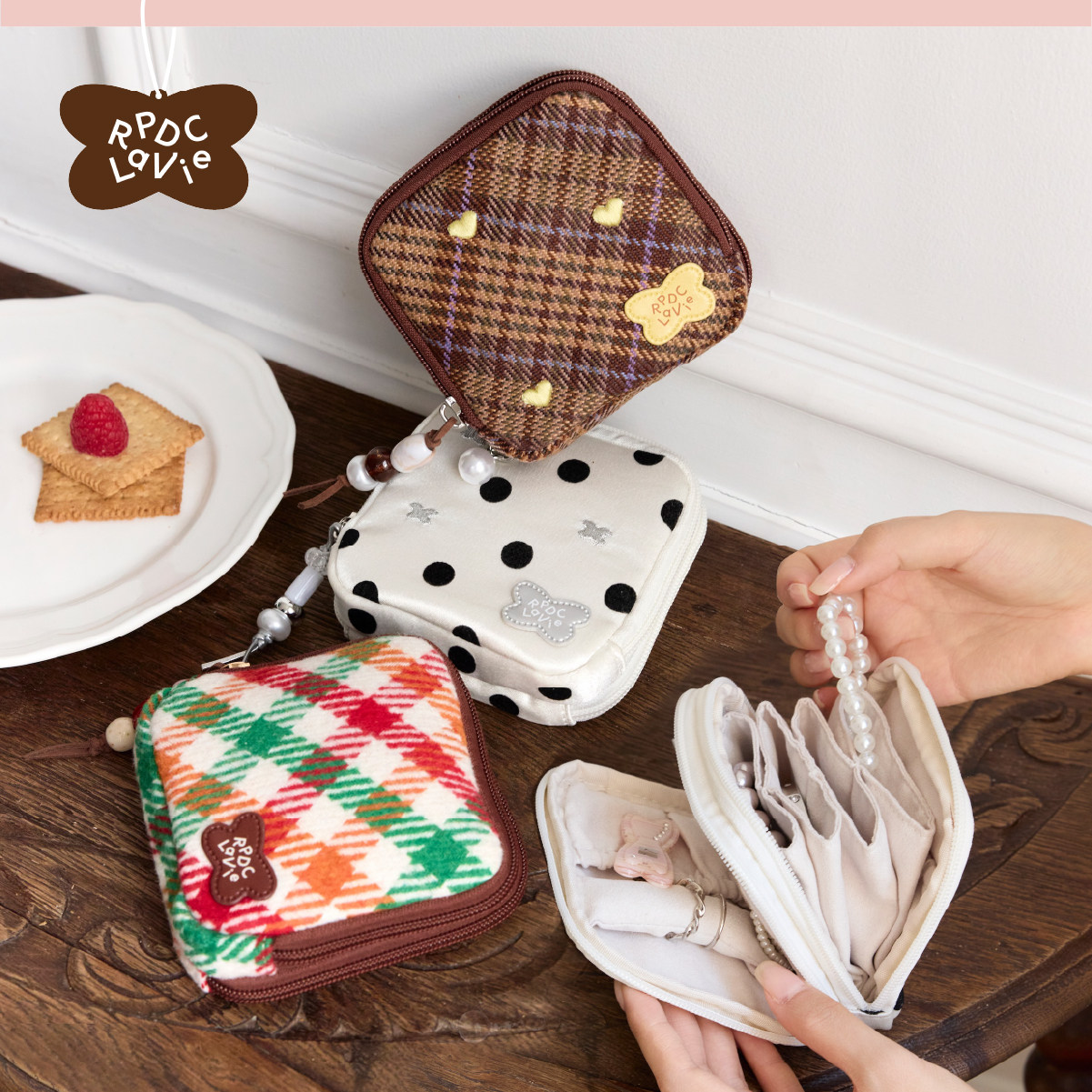 RPDCLaVie「切块吐司」风琴手串首饰包方形格纹多功能便携保护包