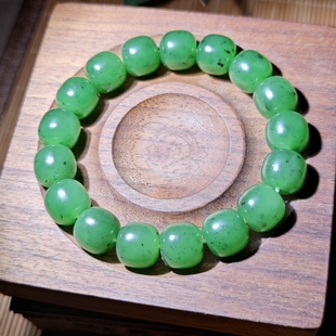 一诺和田玉碧玉乌兰海11*12老型珠苹果绿阳绿手串高档首饰男女款