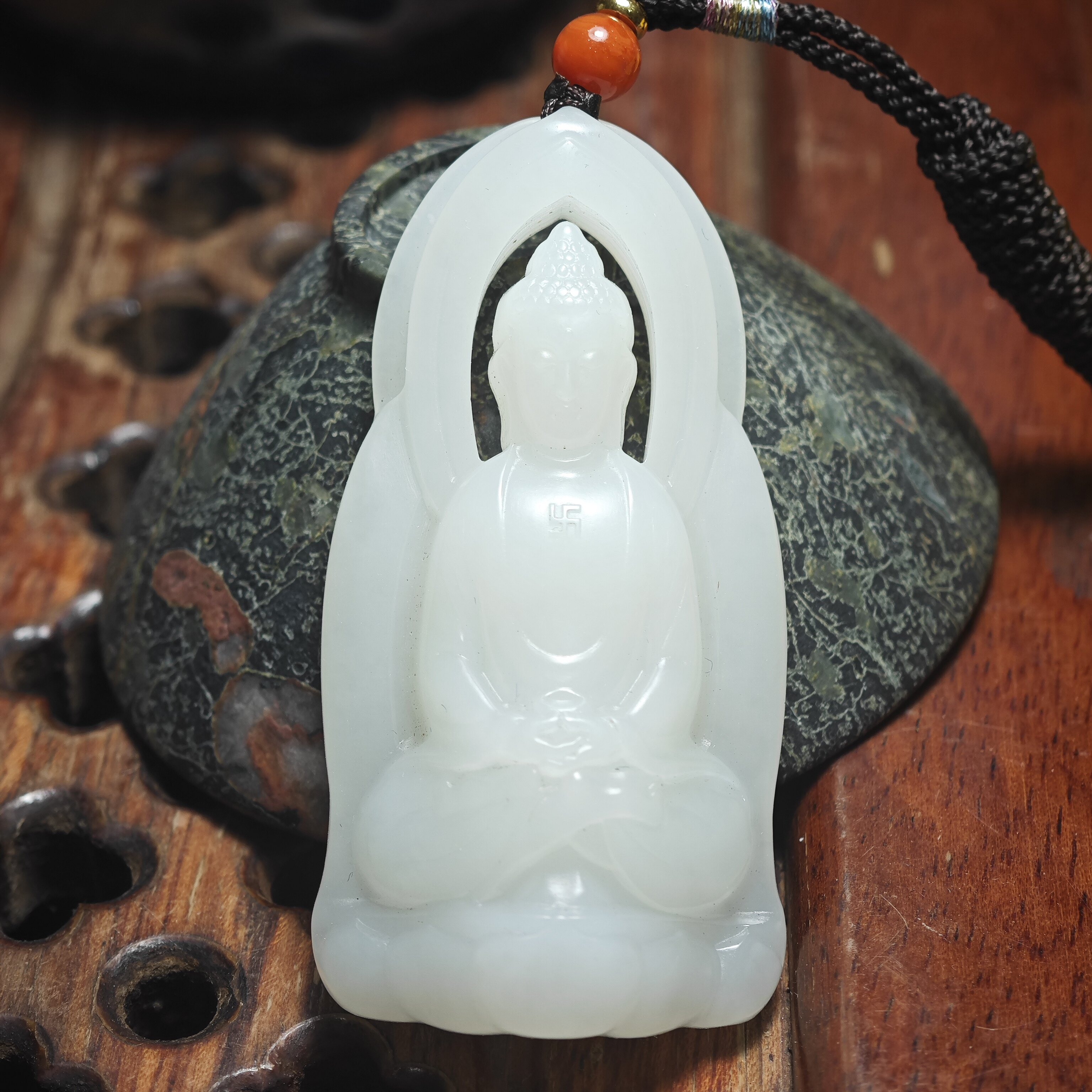新疆和田玉籽料羊脂白玉阿弥陀佛吊坠一级白特细男款挂件项链佛像