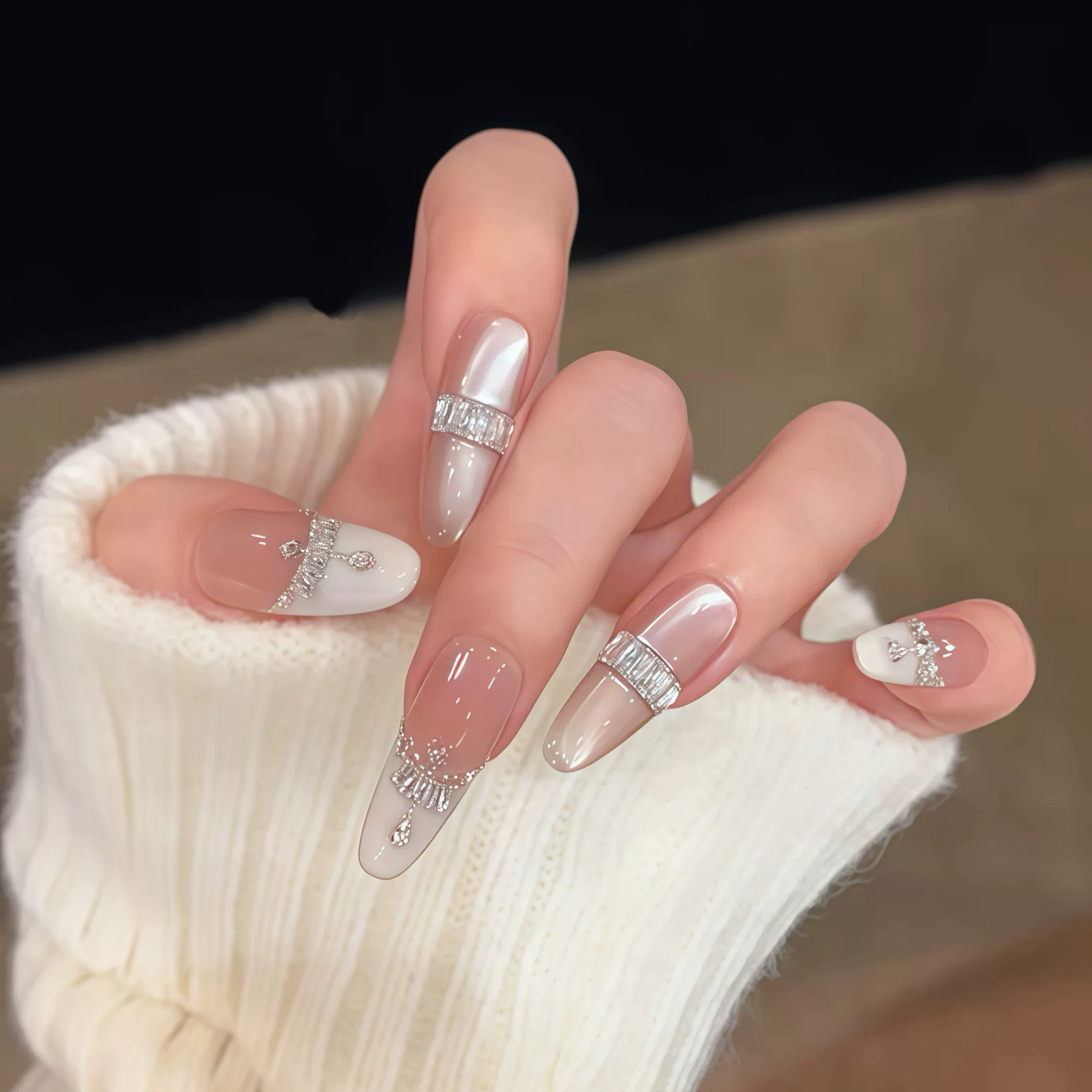 【白雪公主】法式纯手工穿戴甲钻显白高级感可拆卸美甲贴片假指甲