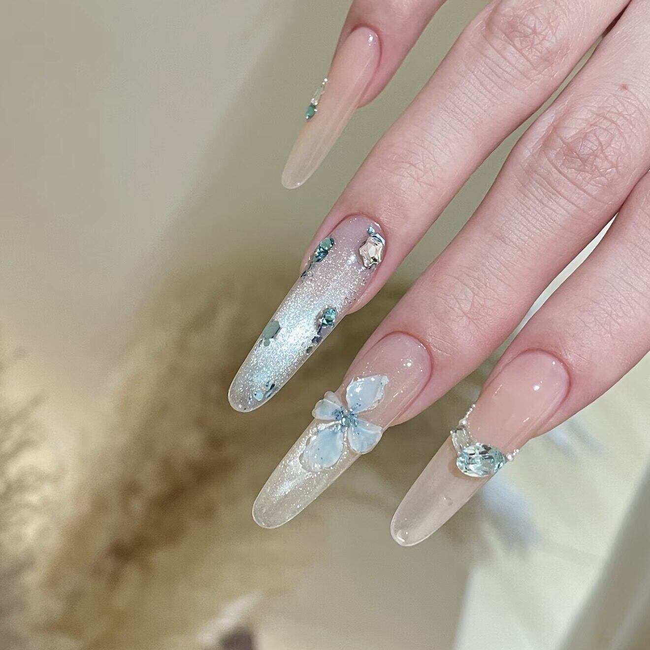 【海蓝宝】夏日透明渐变纯手工穿戴甲蝴蝶钻石美甲贴片长款假指甲