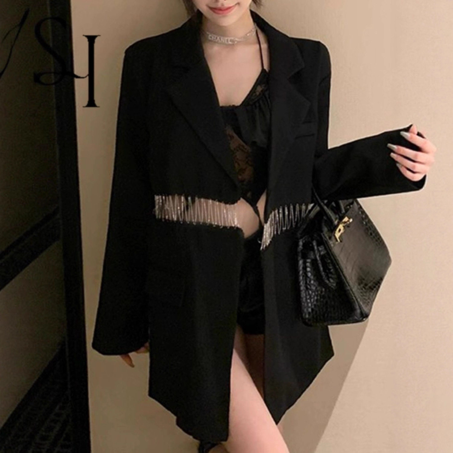 性格女人味镂空露腰链条小西装外套女2025春秋新款高级感宽松