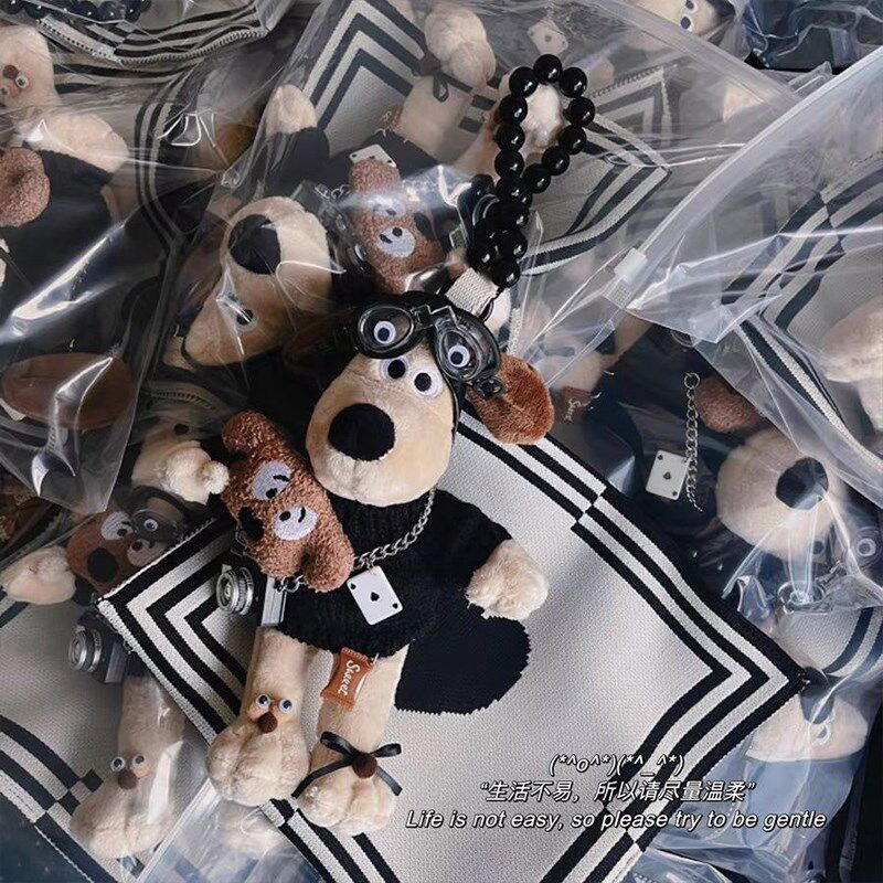 掌门狗车载纸巾盒挂式可爱创意高级感车内纸巾抽通用汽车装饰用品