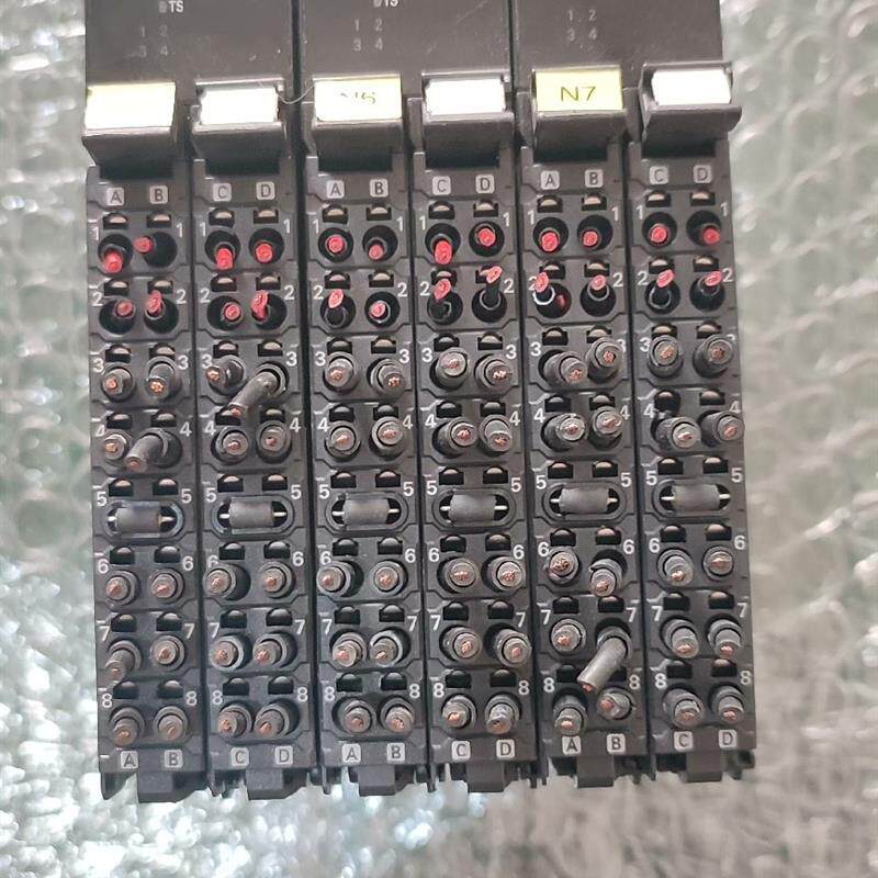 议价OmronPLC NX-TC3405,机