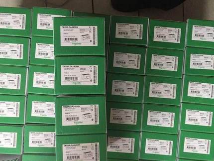 议价BMXNOE0100 XM32AD12LN4 XM32MDLXM32AD172N4 LXM32MD30MN4 L