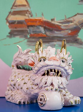 新中式中古粉色陶瓷麒麟龙年摆件高级感小众艺术招财玄关乔迁礼物