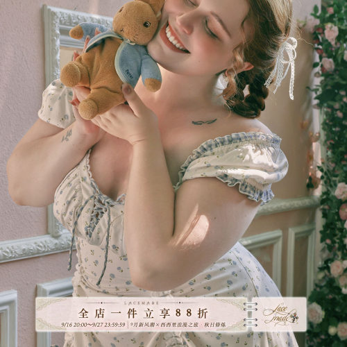 LaceMade大码女装彼得兔娃娃