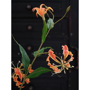 嘉兰火焰百合仿真花橘色假花花束高端客厅高枝插花装饰花瓶摆件