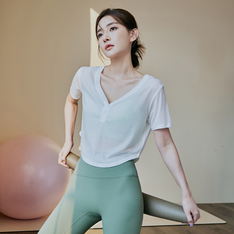 瑜伽罩衫女宽松薄纱T恤白色健身短袖爵士舞运动上衣慵懒吊带外搭