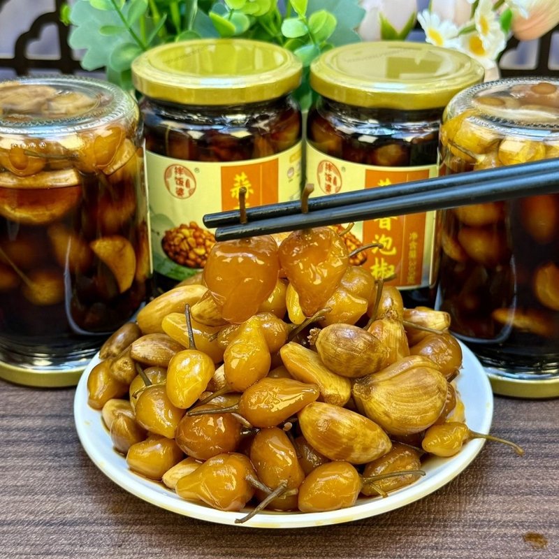 广西蒜香泡椒酱香爽脆开胃下饭菜七彩灯笼椒五彩椒开盖即食泡大蒜