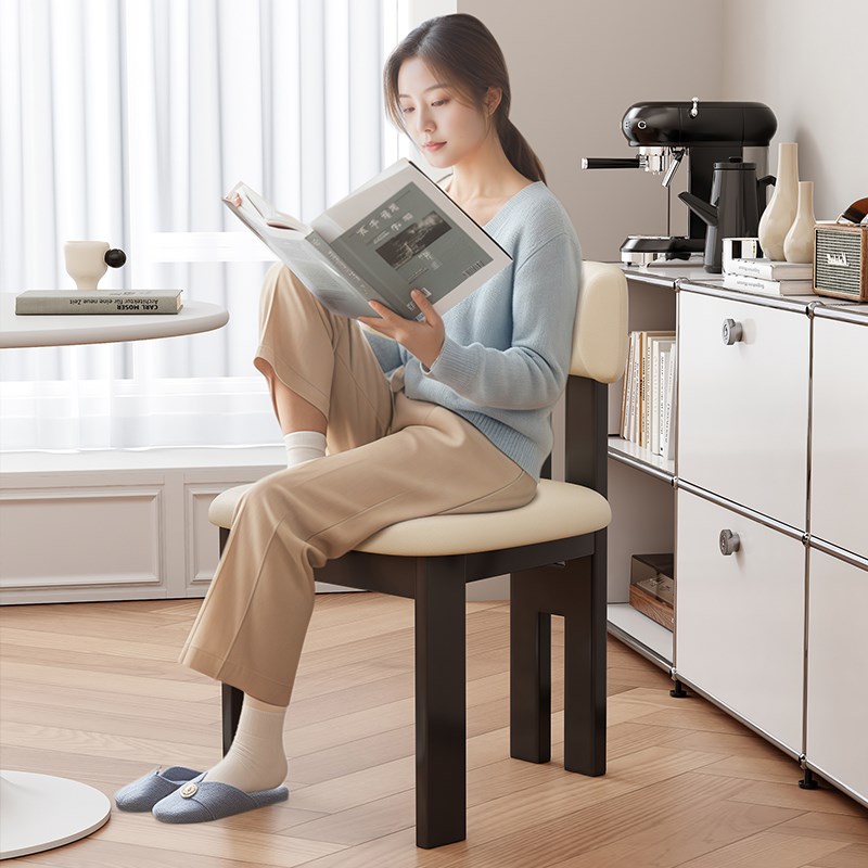 中古仿实木餐椅家用法式复古靠背椅北欧设计师休闲化妆创意河马椅