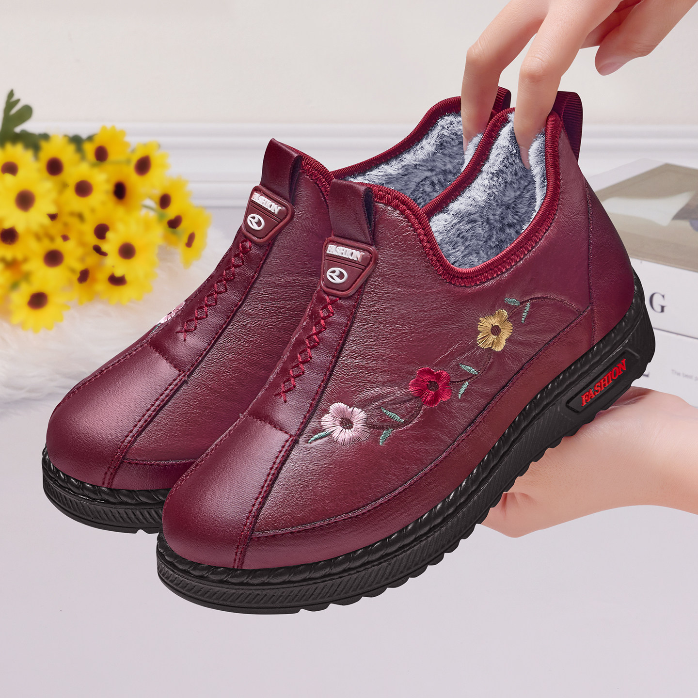 老北京棉鞋女冬2025新款加绒妈妈鞋老太太软底防滑防水奶奶老人鞋,女鞋,棉鞋,淘宝优惠券,粉丝福利购,淘宝优惠卷