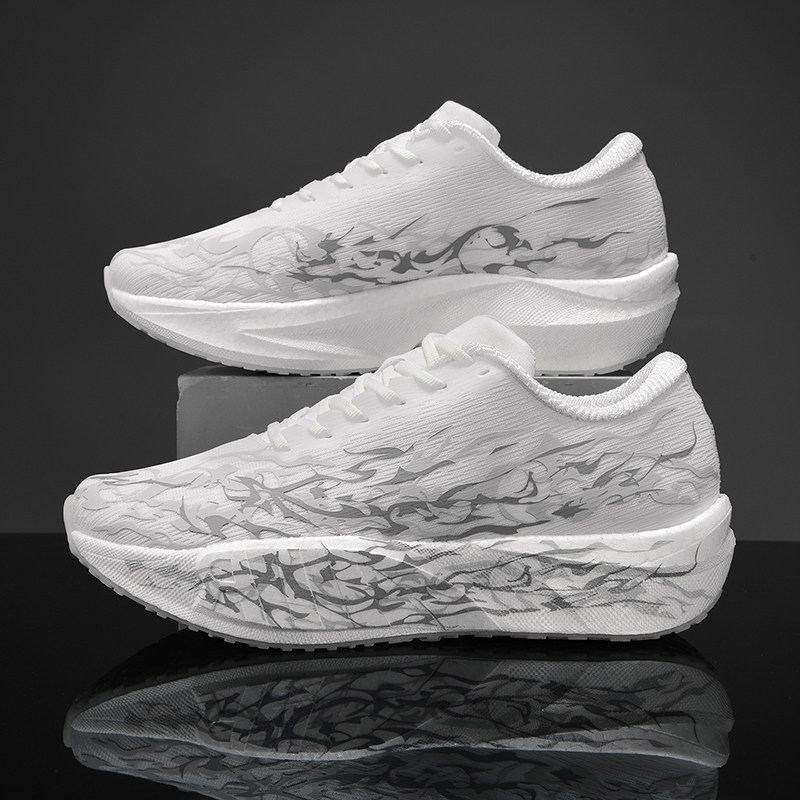 赤兔9pro秋季新款跑步鞋初中学生专业竞速碳板跑鞋男童减震运动鞋