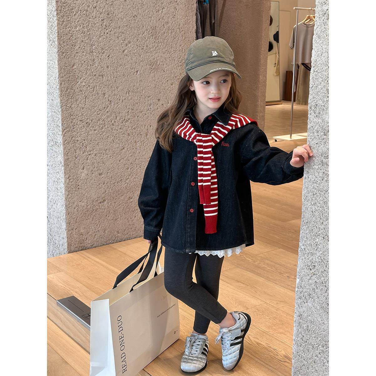 女童秋装韩版宽松字母刺绣牛仔外套儿童加厚保暖翻领衬衫女孩上衣