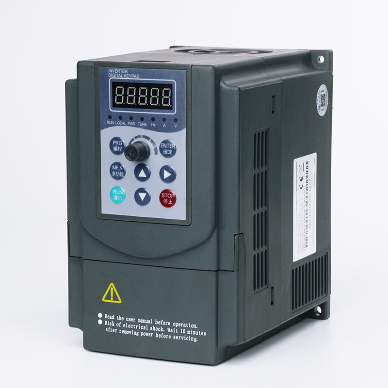 220V电机通用变频器单相异步双值电容水泵风机调速变速器变压器