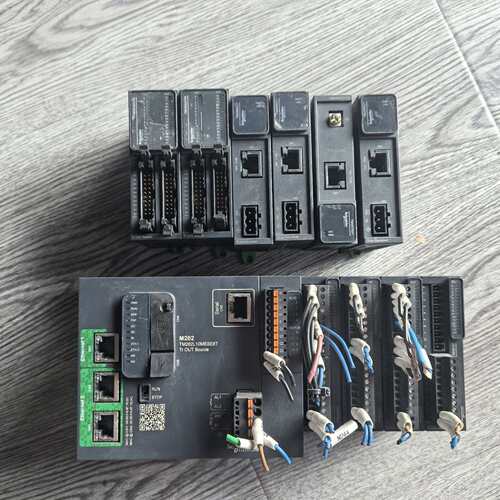 可维修PLC模块 TM262L10MESE8T 一组 带9个议价