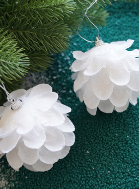 塑料球圣诞球花瓣闪粉白色泡沫球圣诞节装饰品圣诞树装饰挂件