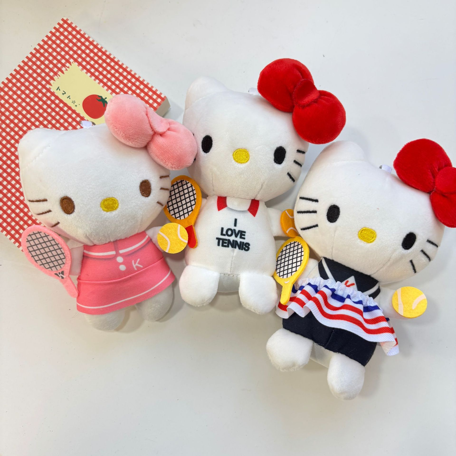 运动网球KT猫毛绒公仔挂件新款小猫玩偶钥匙扣情侣背包挂饰布娃娃