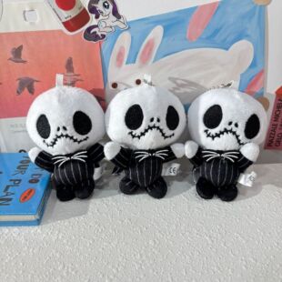 跨境万圣节杰克丽莎奥吉毛绒玩具圣诞节玩偶鬼节派对装饰白狗指偶