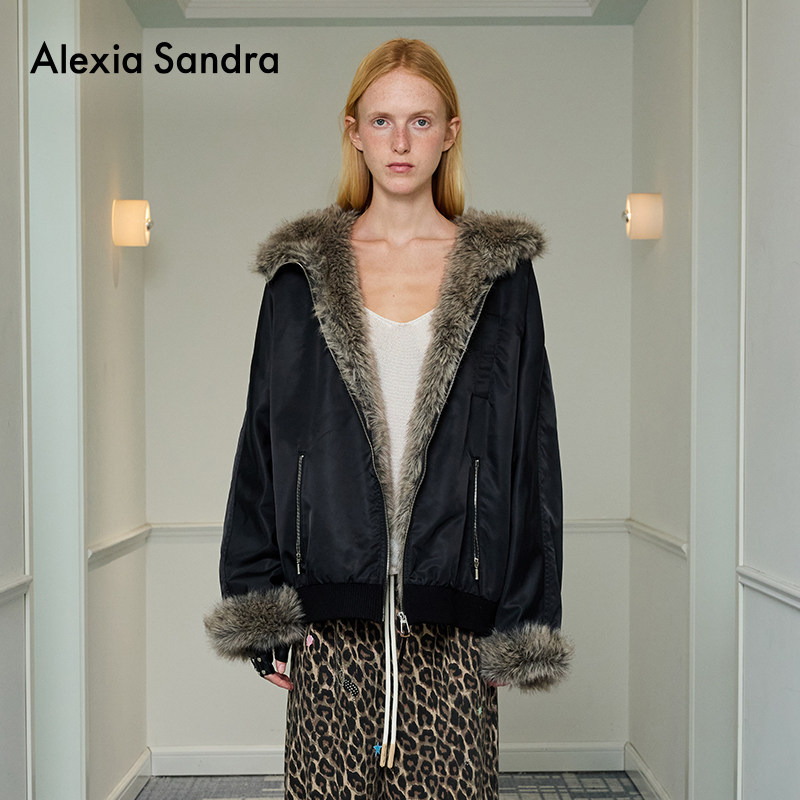 ���ڲ�����AlexiaSandra������Ƹ�2025�����¿�ë��ƴ��һ��ʽ�޷�����Ů ��ɫ 1984Ԫ