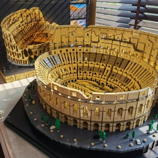 小红书同款罗马斗兽场积木高难度巨大型男孩手工拼装模型玩具礼物