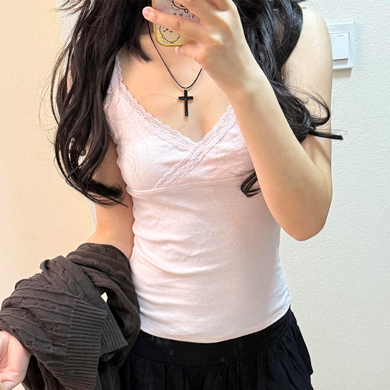 BM吊带背心女V领蕾丝边2026新款夏季内搭外穿粉色纯欲风无袖上衣图片