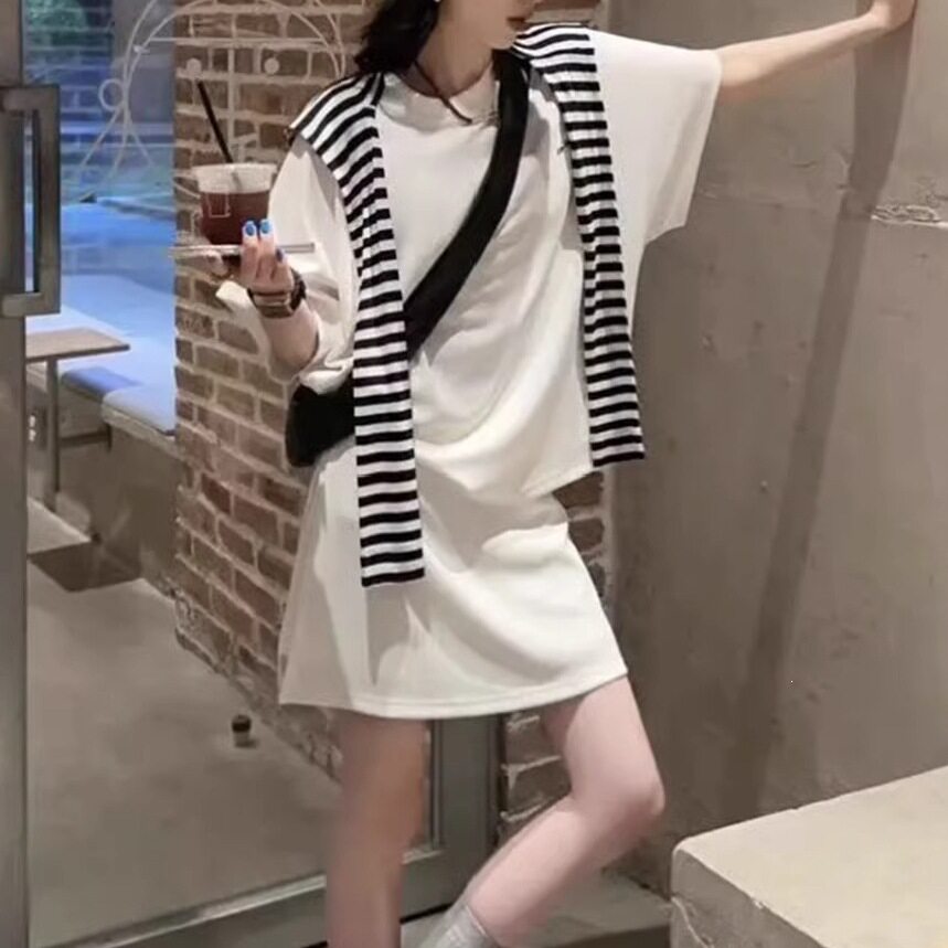 欧货休闲时尚套装女夏韩版宽松显瘦短袖T恤上衣高腰裤裙两件套潮
