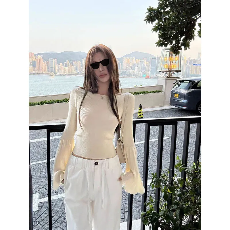 titi小姐姐【幻想莉莉丝】针织衫女春修身打底衫喇叭袖一字肩上衣