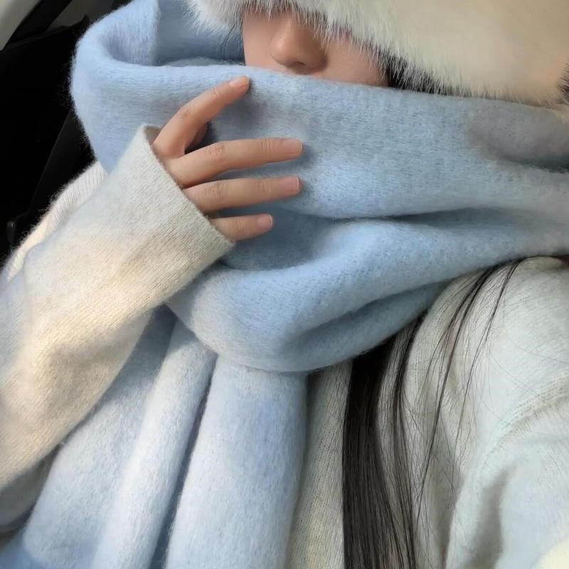 蓝色围巾女冬仿羊毛季雾霾蓝加厚保暖高级感披肩氛围韩系旅行围脖