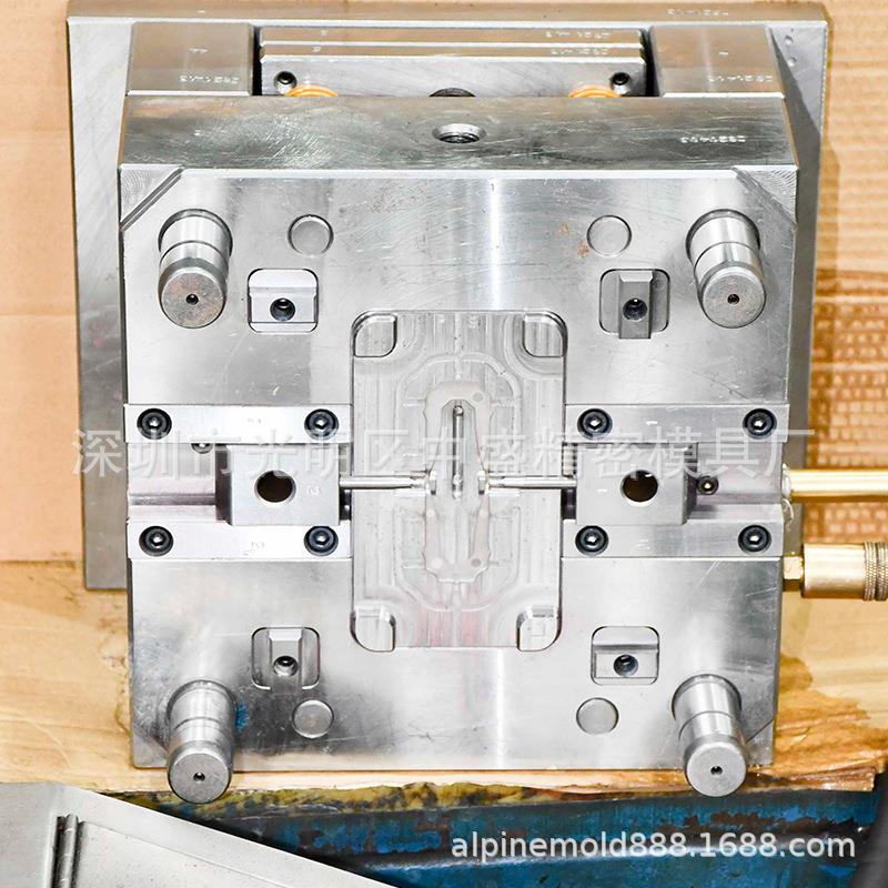 连接件汽车塑胶精密ABS连接器深圳插接件PP塑料模具设计注塑加工